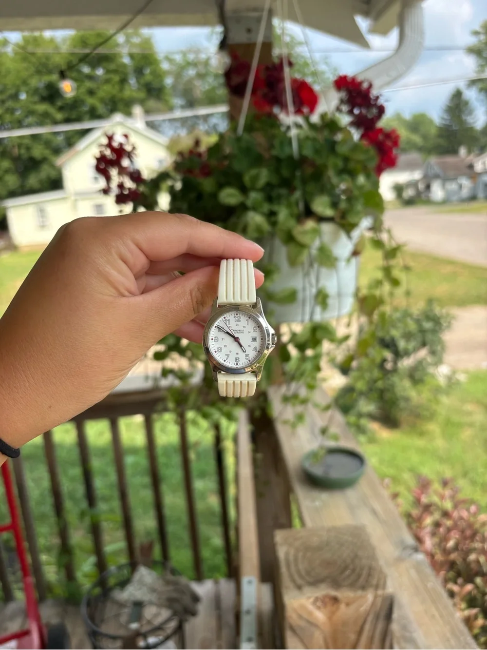 Caravelle by Bulova silver tone ladies watch